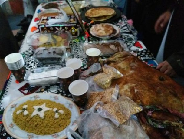 برگزاری جشنواره غذاهای سنتی ایرانی و صنایع دستی در میرجاوه