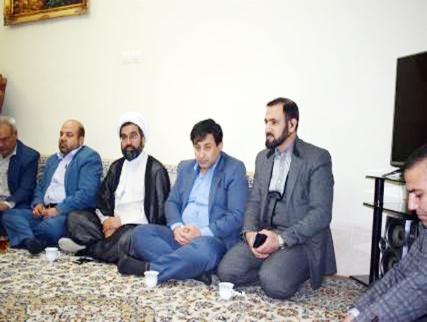 دیدار مسئولین خرامه با خانواده سردار شهید حاج سلیمان زارع