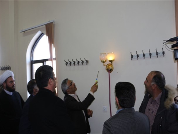 مشعل گاز در مرکز آموزش عالی شهید باکری میاندوآب روشن شد + تصاویر