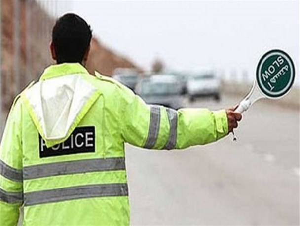 تشریح محدودیتهای ترافیکی 22بهمن در استان/رانندگان از پارک خودرو در مسیرهای برگزاری راهپیمایی خودداری کنند