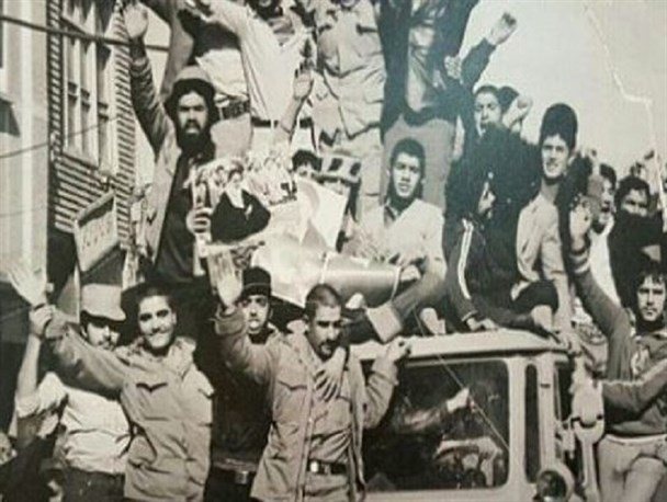 نگاهی به تظاهرات دوران انقلاب اسلامی در شهرستان میانه+تصاویر