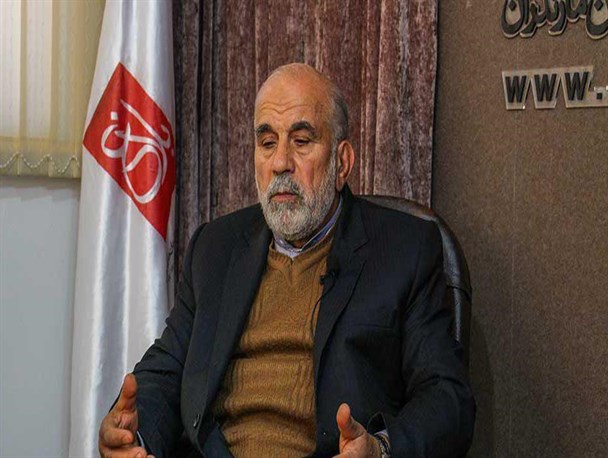 اوایل انقلاب برخی گروهک‌های با یک سری شعار مقدس به‌دنبال اهداف نامقدس بودند