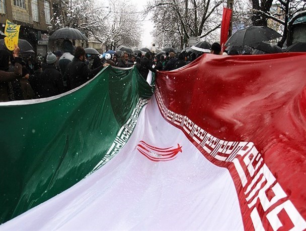 تأثیر گذاری انقلاب اسلامی در معادلات جهانی پرقدرت ادامه دارد/حفظ وحدت وظیفه همه مسئولین کشور است