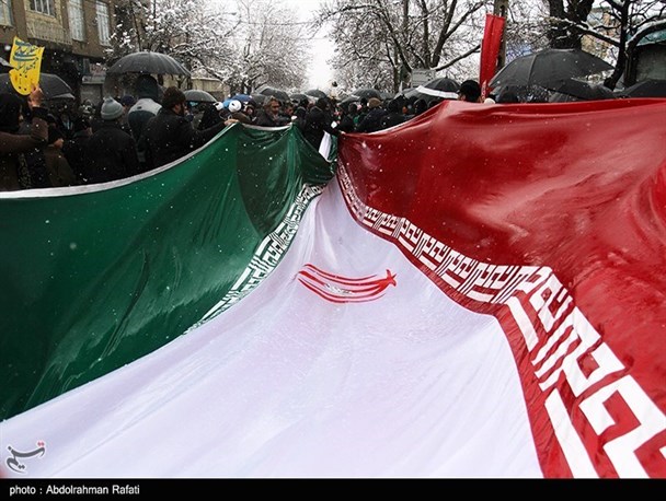 دعوت شاعرانه برای حضور در راهپیمایی ۲۲ بهمن‌ماه