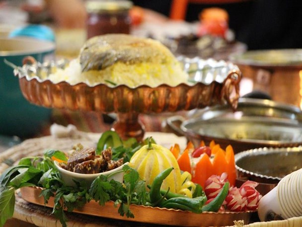 جشنواره غذاهای سنتی در شازند برگزار شد+تصاویر