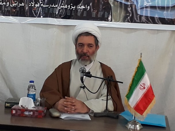 حوزه انقلابی ضامن بقای نظام اسلامی است