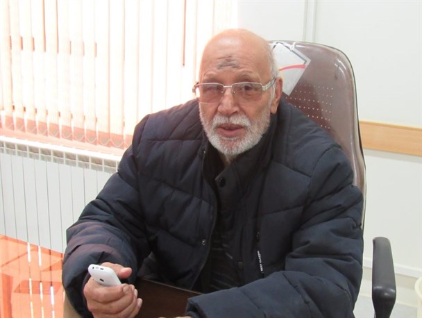 دبیرستان بوعلی فریدن پایگاه انقلابیون جوان بود/ انقلاب حاصل ظلم هایی بود که دستگاه حاکم بر مردم روا می داشت