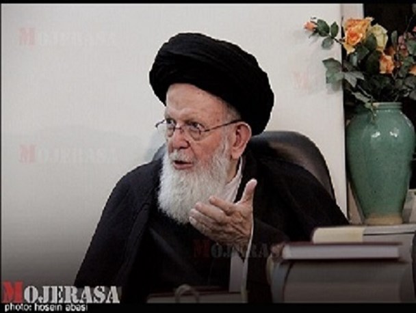 باید مراقب نفوذ دشمنان باشیم/ سیاست‌های ترسیمی امام راحل در دوران رهبر انقلاب ریشه‌دار شد