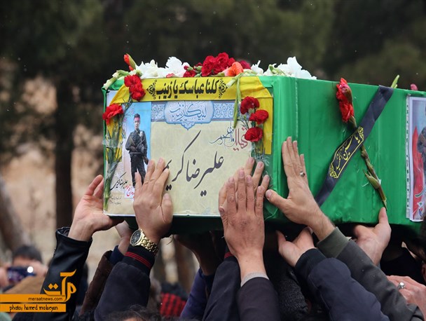 تشییع پیکر شهید مدافع حرم "علیرضا کریمی" در مهدیشهر