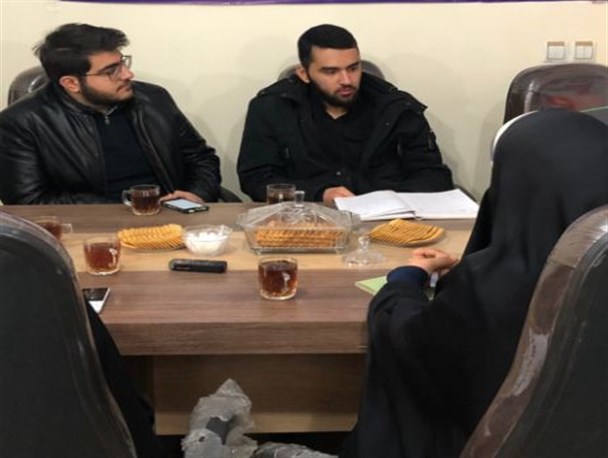 دانشجویان از پیاده‌شدن برخی مسئولان از قطار انقلاب می‌گویند/ عدالت‌خواهی با مصلحت اندیشی همخوانی ندارد