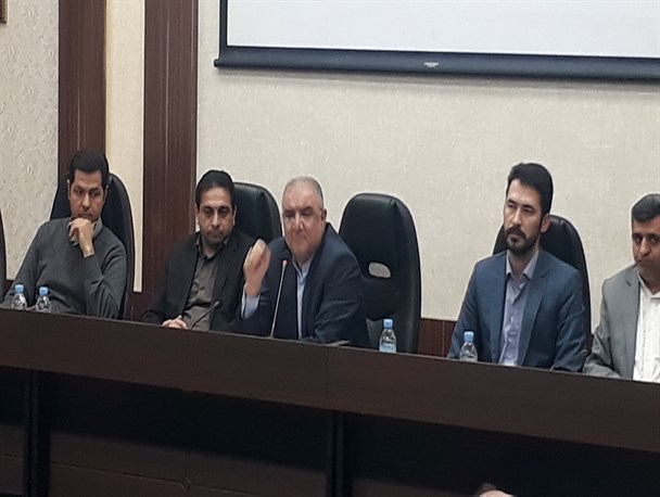 حضور و پشتوانه مردمی از انقلاب اسلامی صیانت کرده است