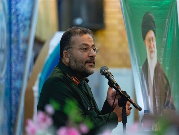 حضور جوان مؤمن در فضای مجازی توطئه‌های دشمن را خنثی می‌کند