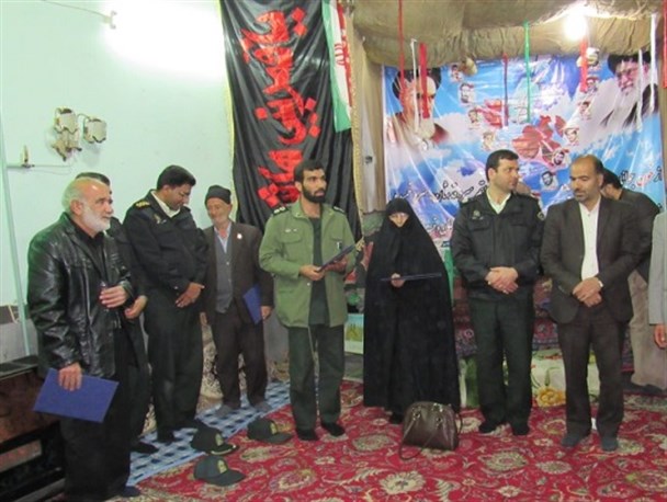 جوانانی که چشم خودشان را حفظ نمی کنند، پا روی خون شهدا می گذارند/ تصاویر