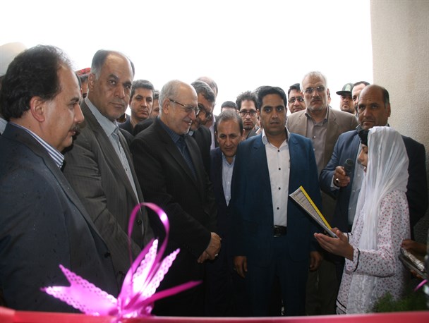 کارخانه تولید لوله های GRP در نیمروز راه اندازی شد/ کارخانه لوله نیمروز نیازمندی طرح بزرگ آبیاری قطره ای سیستان را تامین می کند