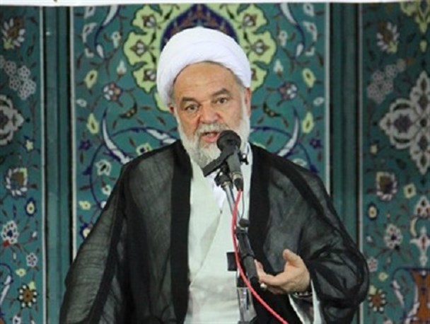 حواشی های استعفای شهردار بجنورد را پایان دهید/ برای نماز جمعه رقیب تراشی نکنید