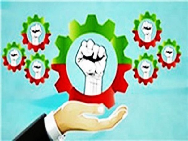 پرداخت 6 میلیارد و 80 میلیون ریال تسهیلات به 30 طرح اقتصاد مقاومتی با همکاری سپاه پاسداران