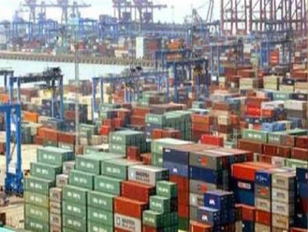 پیش‌بینی صادرات ۷۴۰ میلیون دلاری استان مرکزی در سال ۹۶