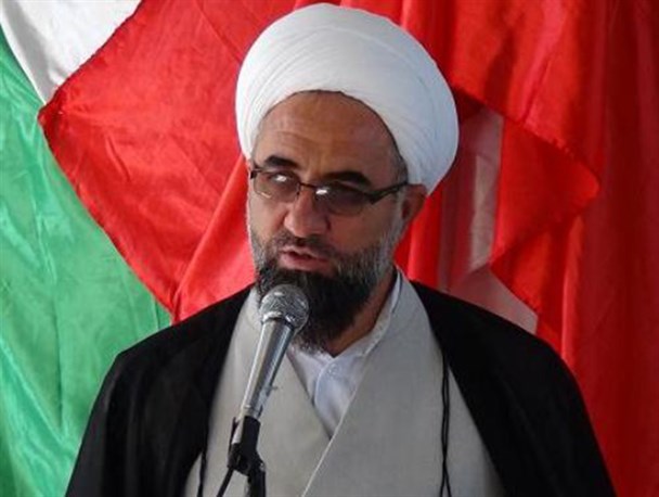 مؤمنان به پرداخت فریضه خمس و زکات بیشتر توجه کنند