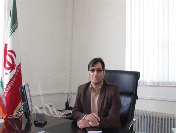 زیباسازی فضای سبز و مبلمان شهری اولویت اول شهرداری نهاوند