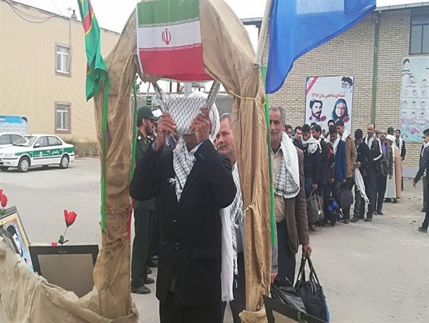 اعزام کاروان راهیان نور باخرز به سرزمین شهدا
