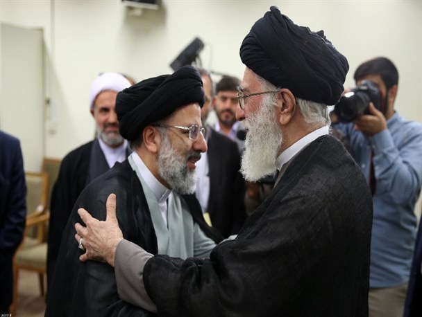 محور قرار گرفتن فرمایشات مقام معظم رهبری از عوامل موفقیت تولیت آستان قدس رضوی