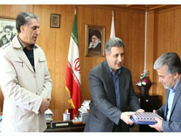 رئیس جدید کمیته امداد تکاب معرفی شد