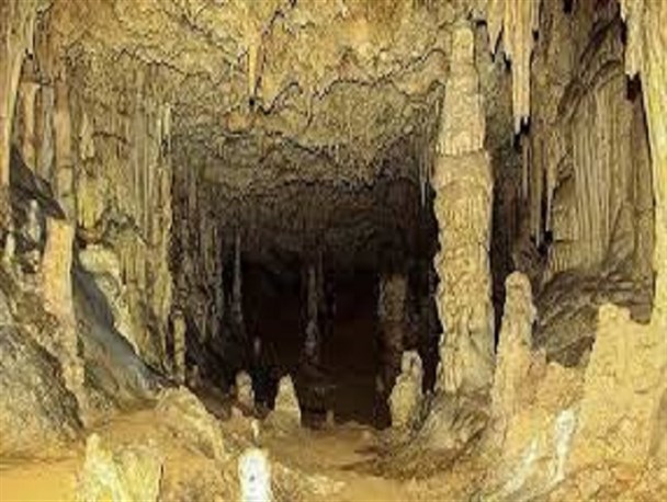 شناسایی قدیمی‌ترین پیشینه سکونت استان قزوین در غار قلعه کرد