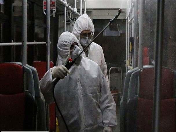 ضدعفونی شهر میناب توسط تیم امداد بسیج