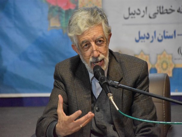 شهریار، الگوی سیاستگذاری ارتباط میان شاعران فارسی و ترکی زبان شود