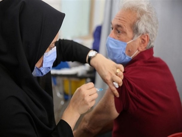 ۲۲۰ هزار دوز واکسن کرونا به اتباع غیرایرانی تزریق شد/ تکمیل واکسیناسیون؛ بهترین اقدام برای مقابله با کووید۱۹