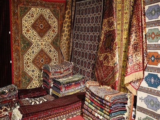 افزایش ۴ برابری قیمت فرش در لرستان/ مردم توان خرید ندارند