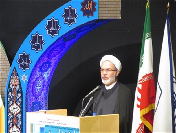 دفاع از ارزشها و آرمان های امام خمینی(ره) و انتقال آنها به آینده از مهمترین رسالت رسانه است