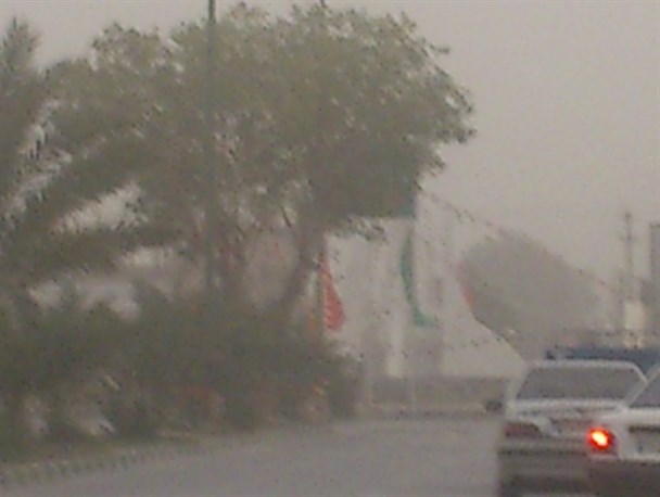 گرد و غبار مدارس مهران را تعطیل کرد