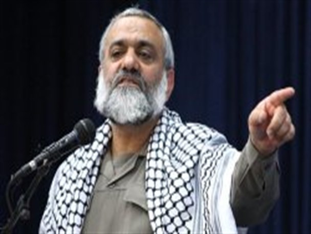 آمریکا با اتهامات هسته‌ای به دنبال راه نفوذ به ایران و نجات صهیونیزم و آل سعود از محاصره است