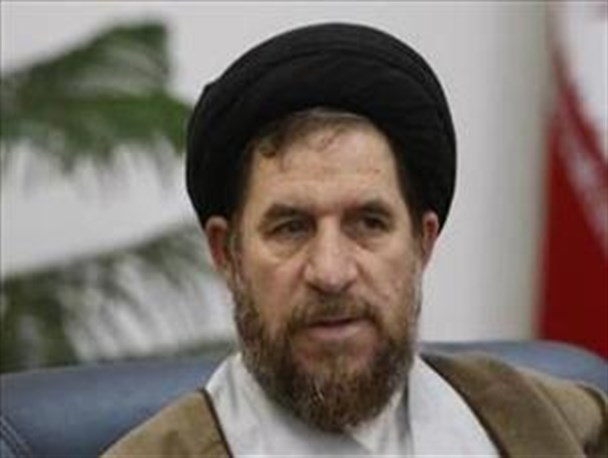 لغو تدریجی تحریم ها وعده نسیه ای غربی ها به ایران است/ عربستان باید عذرخواهی کند