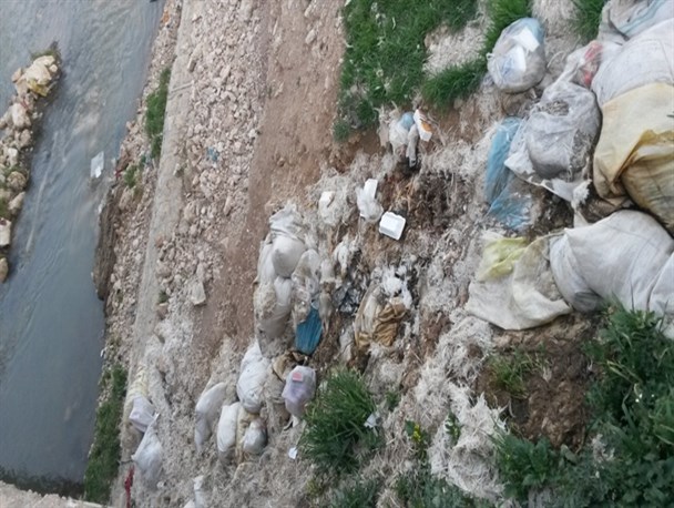 کمربندی اسلام آبادغرب در محاصره نخاله های ساختمانی