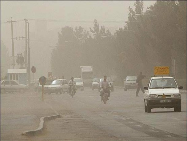 هوای قصرشیرین در سال گذشته 97 روز غبار آلود بود