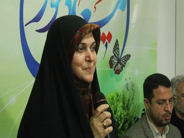شبیخون فرهنگی در شهرهای ما بی داد می کند / مدیون شهدای مدافع حرم هستیم