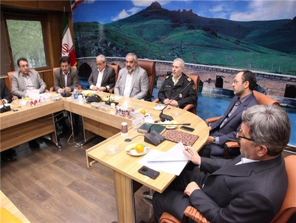 مسافران نوروزی از ضعف زیرساخت‌ها و کمبود امکانات در کردستان به شدت گله‌مند بودند