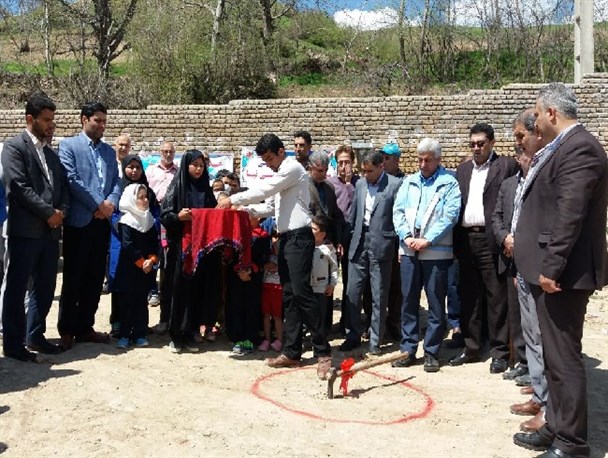 ساخت مدرسه 2 کلاسه در روستای «پنو» گالیکش کلنگ زنی شد