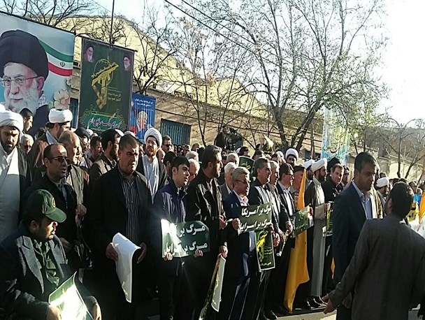 امام جمعه تبریز هم لباس سپاه بر تن کرد/ اقدام آمریکا آخرین برگ برنده انتخاباتی نتانیاهو بود