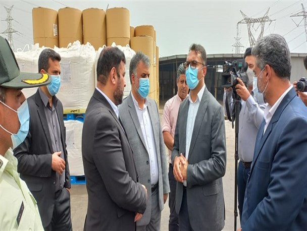 صدور دستور قضایی برای تعیین تکلیف ۲۰ هزار تن کاغذ وارداتی در انبارهای بندرعباس