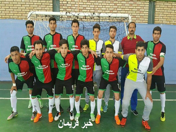 نوین کشاورز فریمان در خانه میلان ساری پیروز شد