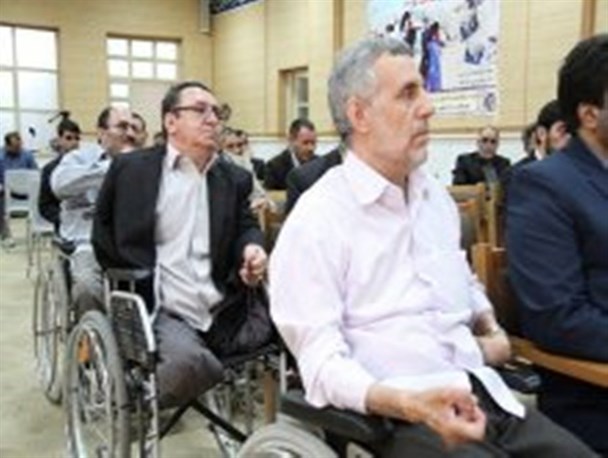 برخی رسانه ها با سلیقه جناحی صحبت های جانبازان را قیچی می کنند/برخوردهای ناصحیح برخی ایثارگران را خانه نشین کرده است