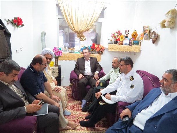 مسئولان سنگر با جانبازان بخش دیدار کردند+گزارش تصویری