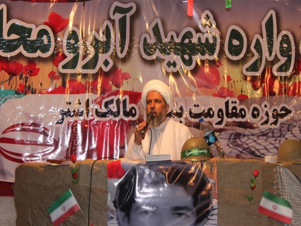 رئیس جمهور آمریکا را کدخدا می داند / کرسی مسئولیت تکیه گاه اشخاصی است که عزت را نزد مشرکین جستجو می کنند/آقایان سخن امام را در تضاد با برجام خوانده اند