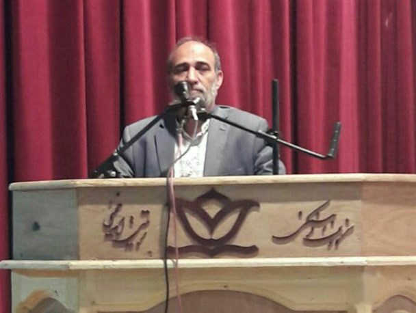 مردم ایران امروز شاکر امنیت و نگران معیشت خود هستند/دولت یازدهم ۲۰ هزار تولیدی را در رکود ۴ ساله تعطیل کرده است