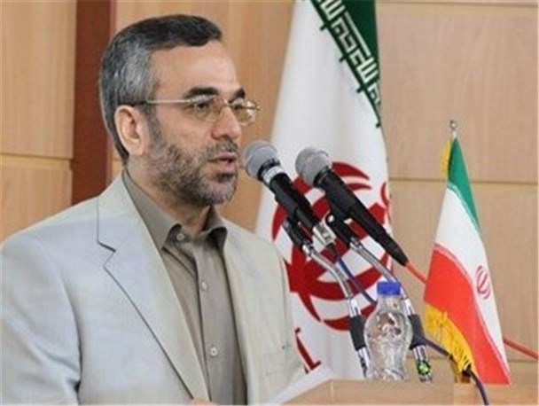 افرادی که در نظام مسؤولیت داشتند به عنوان مطالبه‌گر نظام شدند/ در طرح 2030 چوب حراج بر مهمتر‌ین محور تربیتی جامعه زده شد