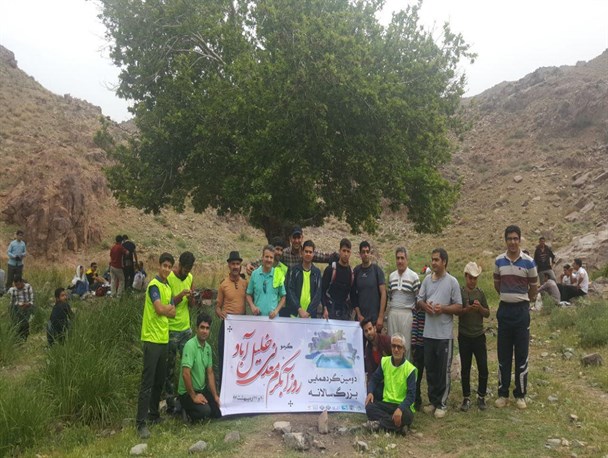 حضور 1000 نفر در دومین گردهمایی بزرگ سالانه روز آبگرم خلیل آباد