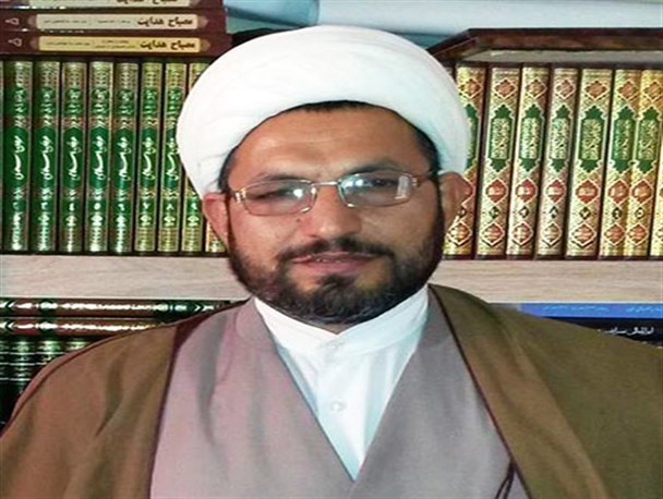 کاسبان ترس برای گریز از پاسخگویی تقلا می کنند/ تلاش ترسوهای داخلی برای القای جنگ نظامی مضحک است